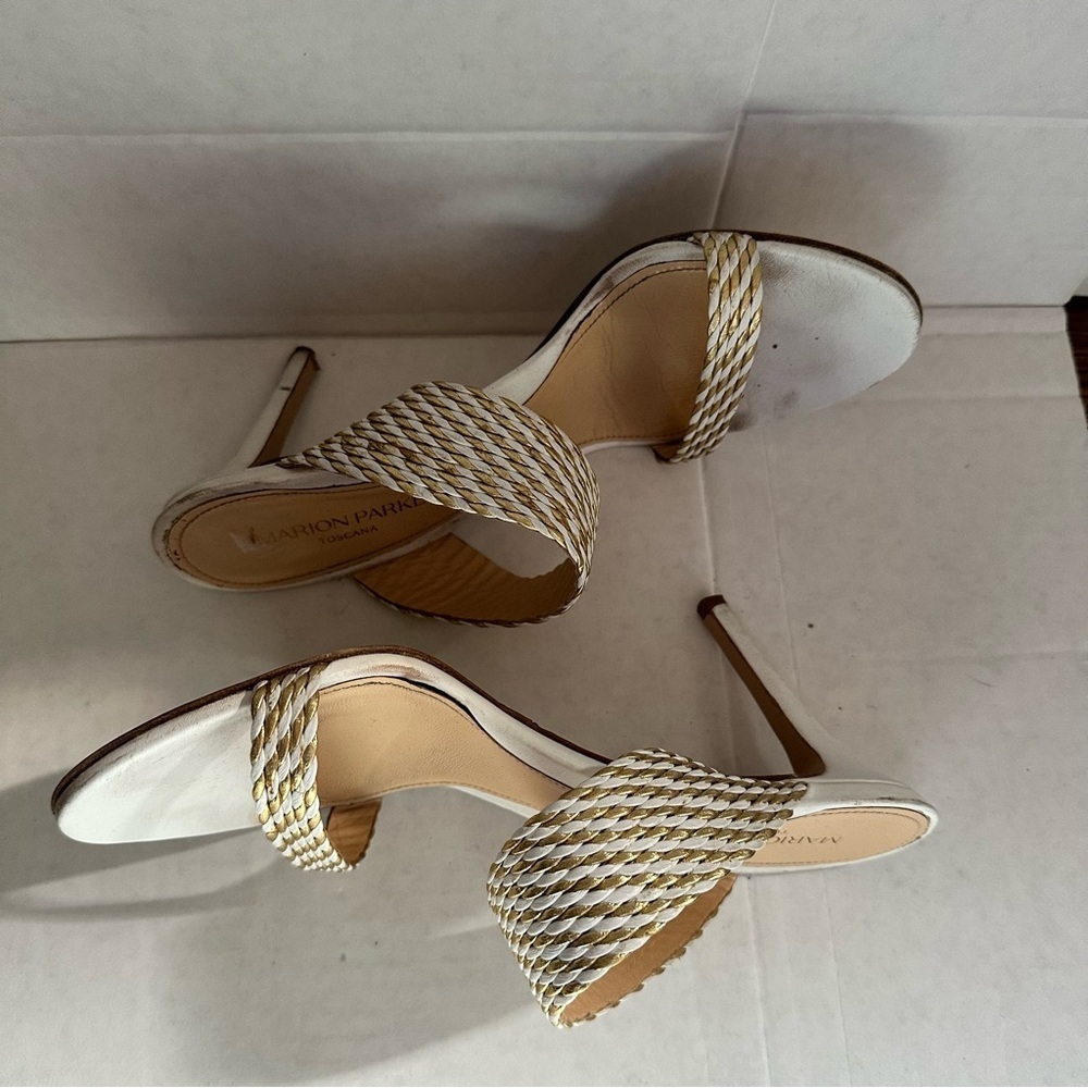 Marion Parke Heels 3.5” - Picture 2 of 10